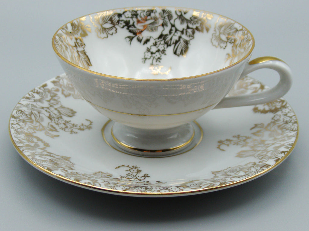 Vintage Antique Germany Bavaria Porcelain Tea Cup - Saucer and Cup Set - Kingdom of Antique Arts, Bavaria Porcelain, German Porcelain, Hantpainted Porcelain, Collecting Tea cups, Colllecting Coffee cups, Art Deco Porcelain