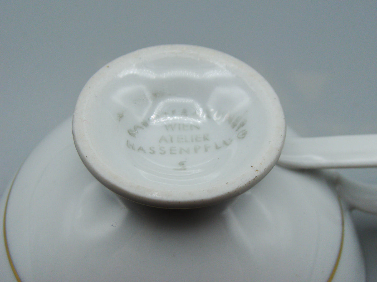 Vintage Antique Germany Bavaria Porcelain Tea Cup - Saucer and Cup Set - Kingdom of Antique Arts, Bavaria Porcelain, German Porcelain, Hantpainted Porcelain, Collecting Tea cups, Colllecting Coffee cups, Art Deco Porcelain
