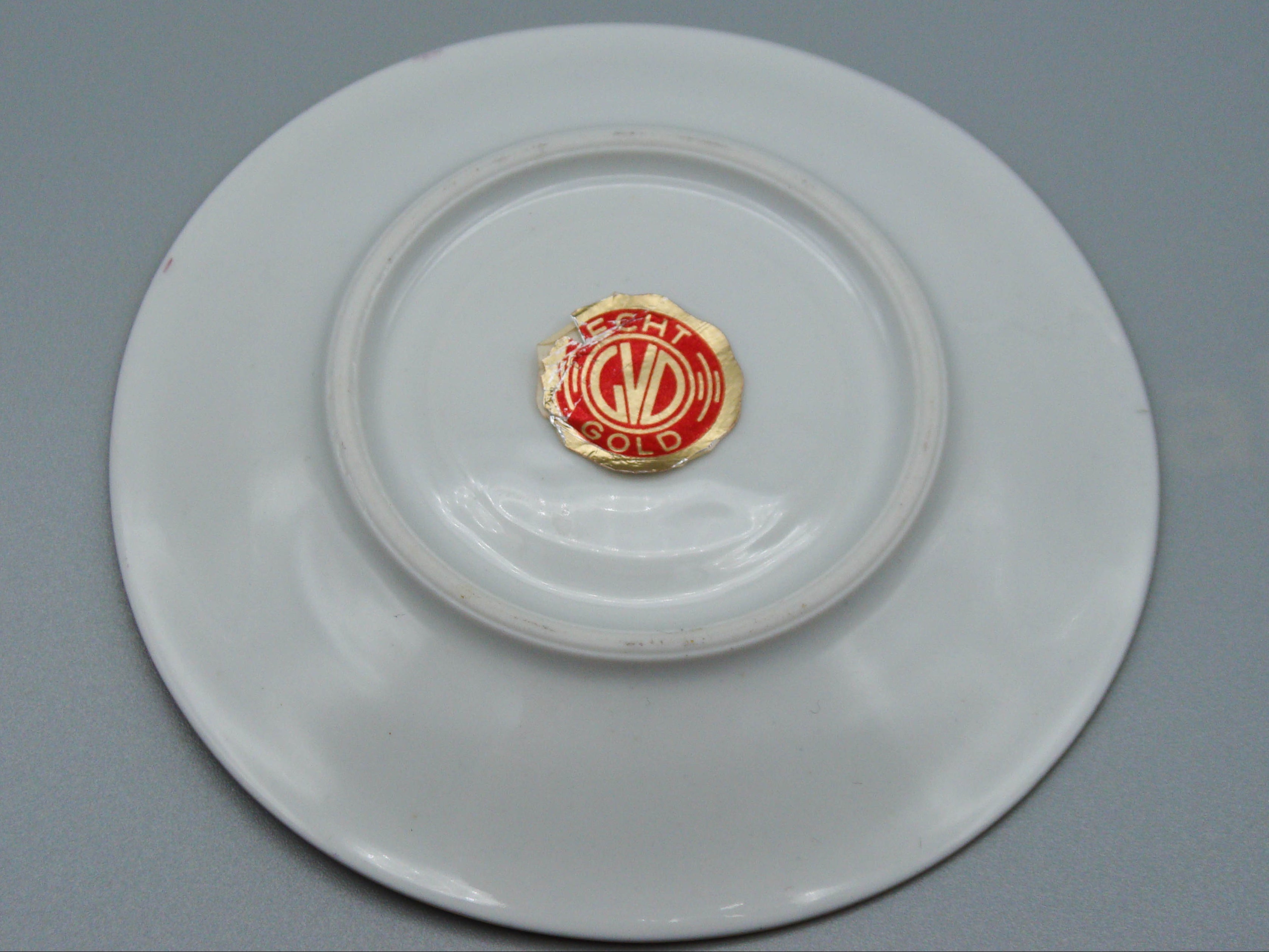 Vintage Antique Germany Bavaria Porcelain Tea Cup - Saucer and Cup Set - Kingdom of Antique Arts, Bavaria Porcelain, German Porcelain, Hantpainted Porcelain, Collecting Tea cups, Colllecting Coffee cups, Art Deco Porcelain
