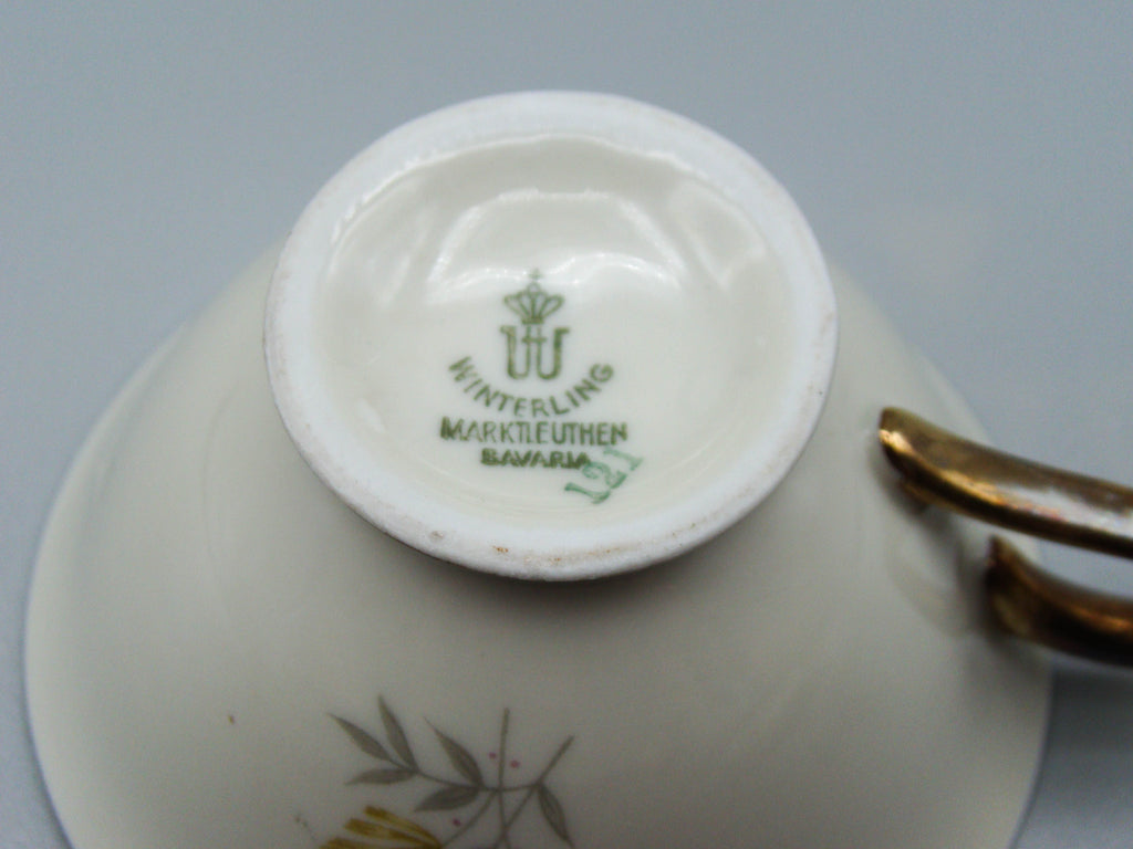 Vintage Antique Germany Bavaria Porcelain Tea Cup - Saucer and Cup Set - Kingdom of Antique Arts, Bavaria Porcelain, German Porcelain, Hantpainted Porcelain, Collecting Tea cups, Colllecting Coffee cups, Art Deco Porcelain