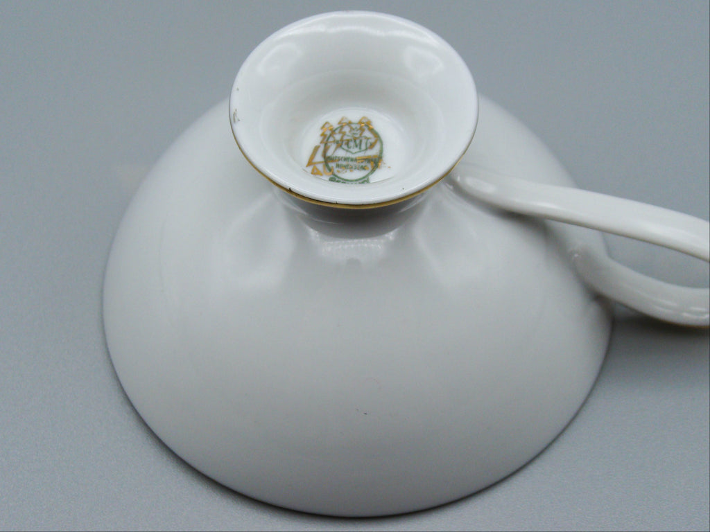 Vintage Antique Germany Heutschenreutner Porcelain Tea Cup - Saucer and Cup Set - Kingdom of Antique Arts, Bavaria Porcelain, German Porcelain, Hantpainted Porcelain, Collecting Tea cups, Colllecting Coffee cups, Art Deco Porcelain