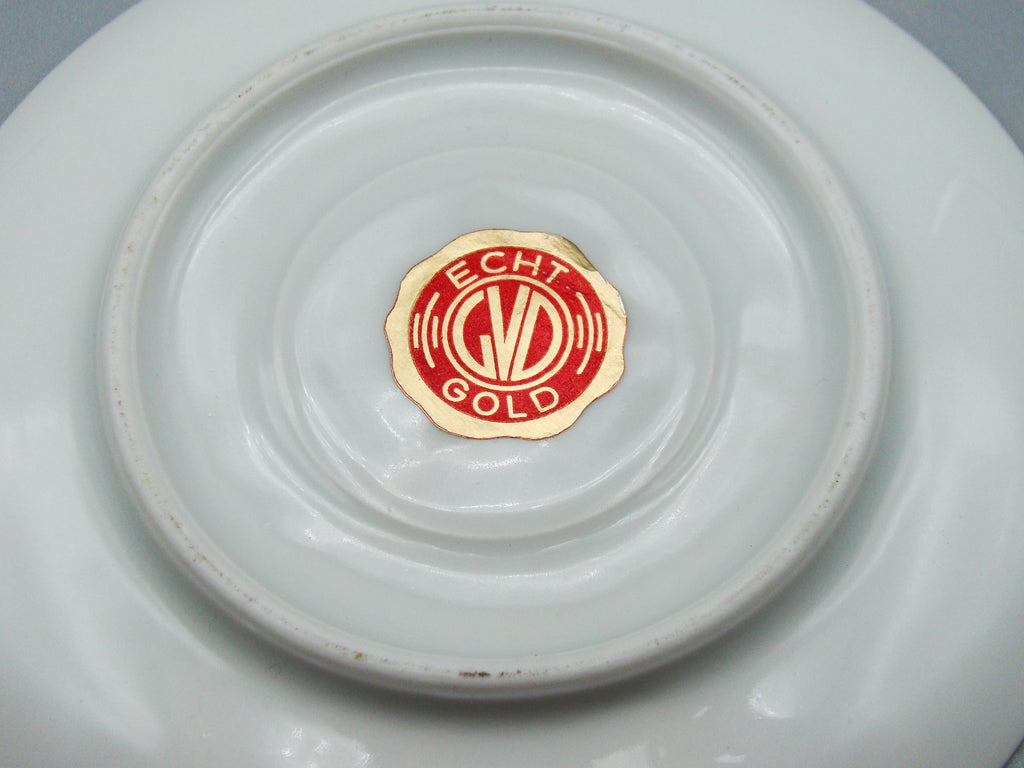 Vintage Antique Germany Bavaria Porcelain Tea Cup - Saucer and Cup Set - Kingdom of Antique Arts, Bavaria Porcelain, German Porcelain, Hantpainted Porcelain, Collecting Tea cups, Colllecting Coffee cups, Art Deco Porcelain