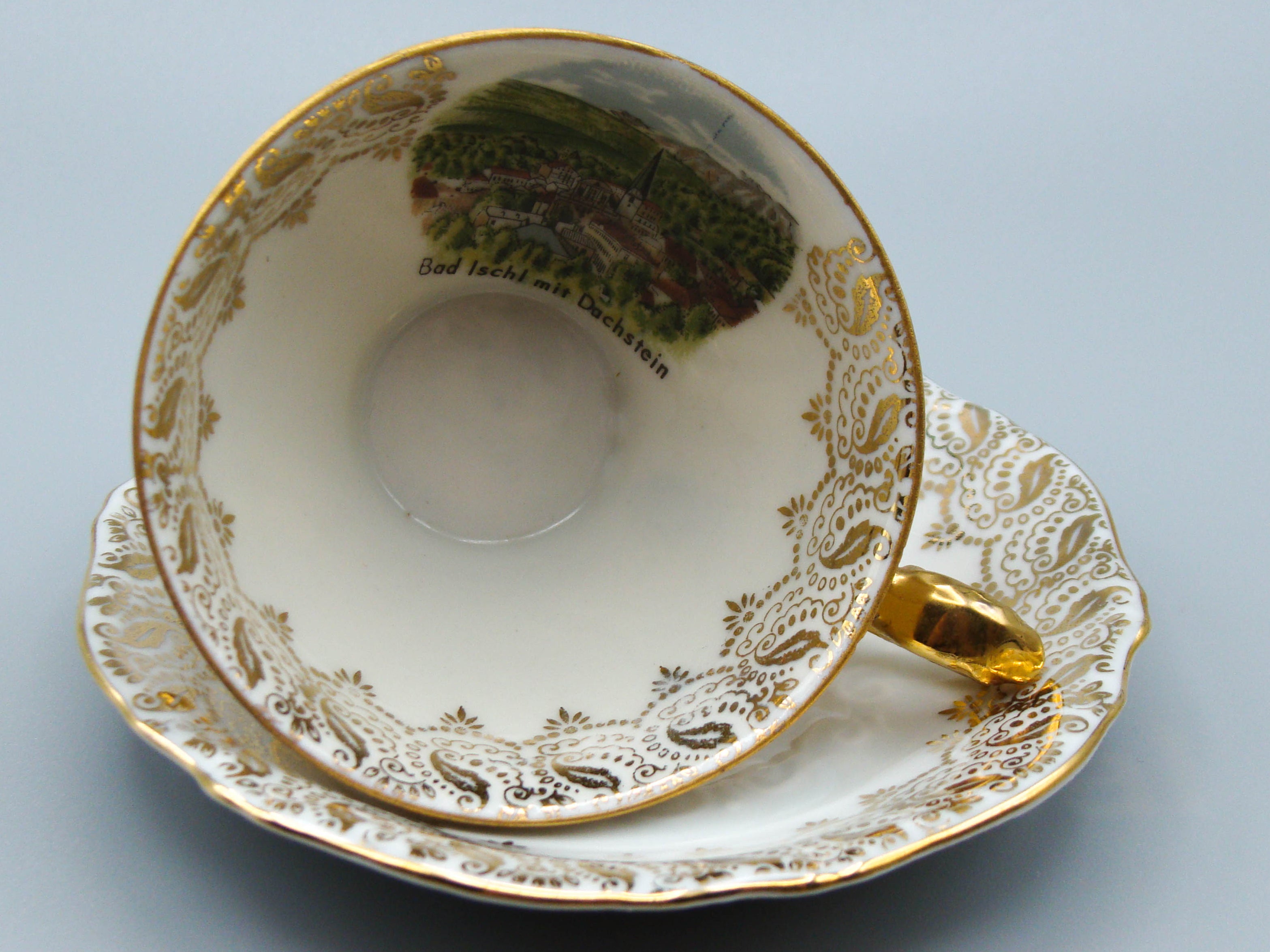 Vintage Antique Germany Bavaria Porcelain Tea Cup - Saucer and Cup Set - Kingdom of Antique Arts, Bavaria Porcelain, German Porcelain, Hantpainted Porcelain, Collecting Tea cups, Colllecting Coffee cups, Art Deco Porcelain