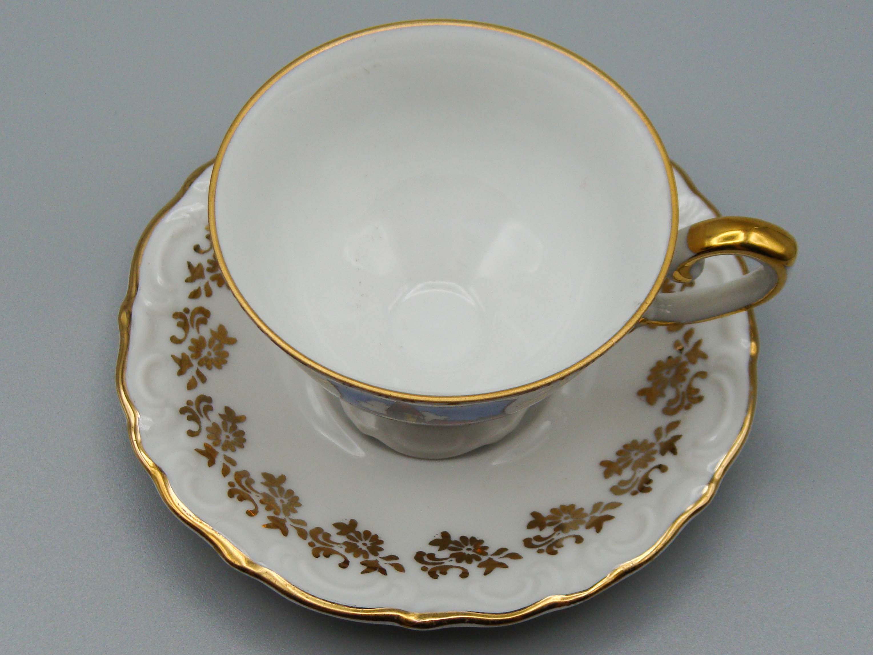 Vintage Antique Germany Bavaria Porcelain Tea Cup - Saucer and Cup Set - Kingdom of Antique Arts, Bavaria Porcelain, German Porcelain, Hantpainted Porcelain, Collecting Tea cups, Colllecting Coffee cups, Art Deco Porcelain