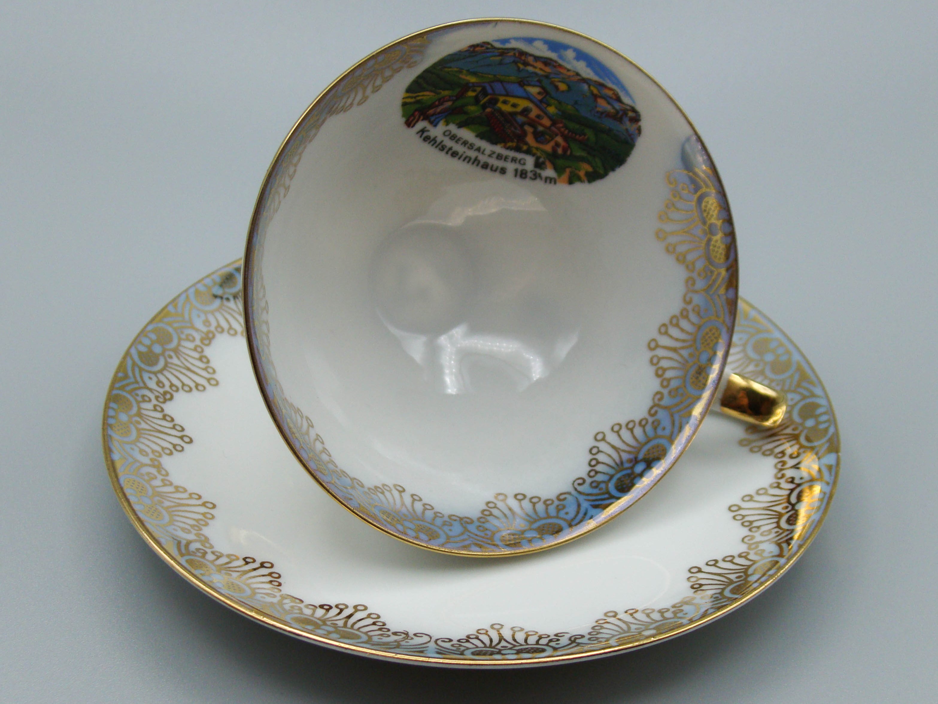 Vintage Antique Germany Heutschenreuther Porcelain Tea Cup - Saucer and Cup Set - Kingdom of Antique Arts, Heutschenreuther Porcelain, German Porcelain, Hantpainted Porcelain, Collecting Tea cups, Colllecting Coffee cups, Art Deco Porcelain