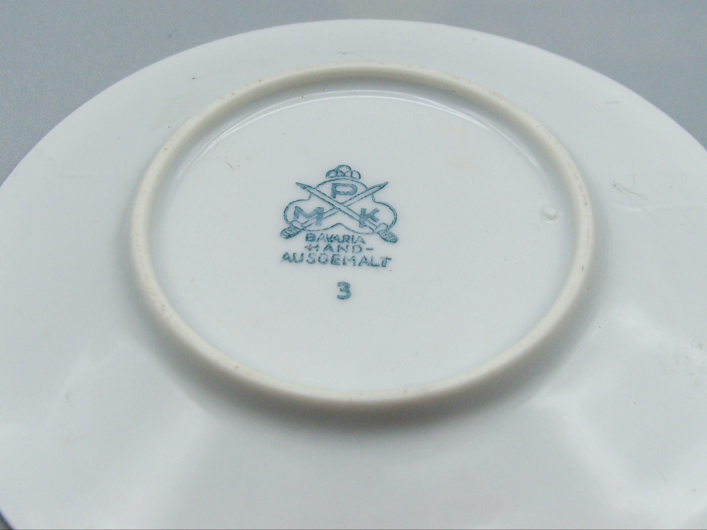 Vintage Antique Germany Bavaria Porcelain Tea Cup - Saucer and Cup Set - Kingdom of Antique Arts, Bavaria Porcelain, German Porcelain, Hantpainted Porcelain, Collecting Tea cups, Colllecting Coffee cups, Art Deco Porcelain