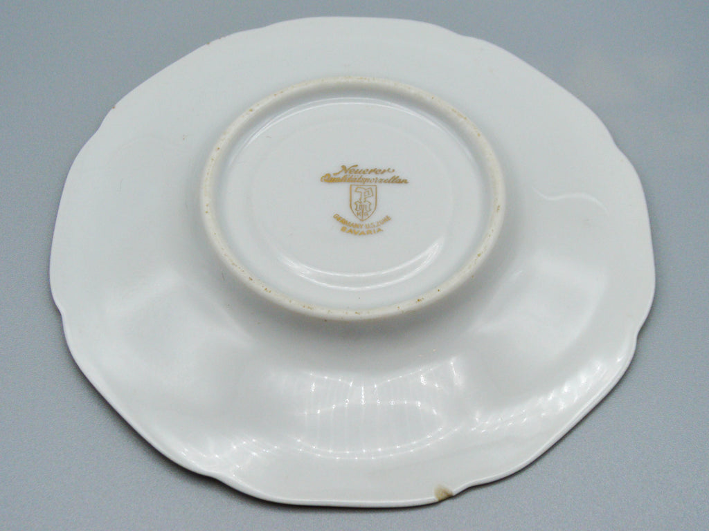 Vintage Antique Germany Bavaria Porcelain Tea Cup - Saucer and Cup Set - Kingdom of Antique Arts, Bavaria Porcelain, German Porcelain, Hantpainted Porcelain, Collecting Tea cups, Colllecting Coffee cups, Art Deco Porcelain