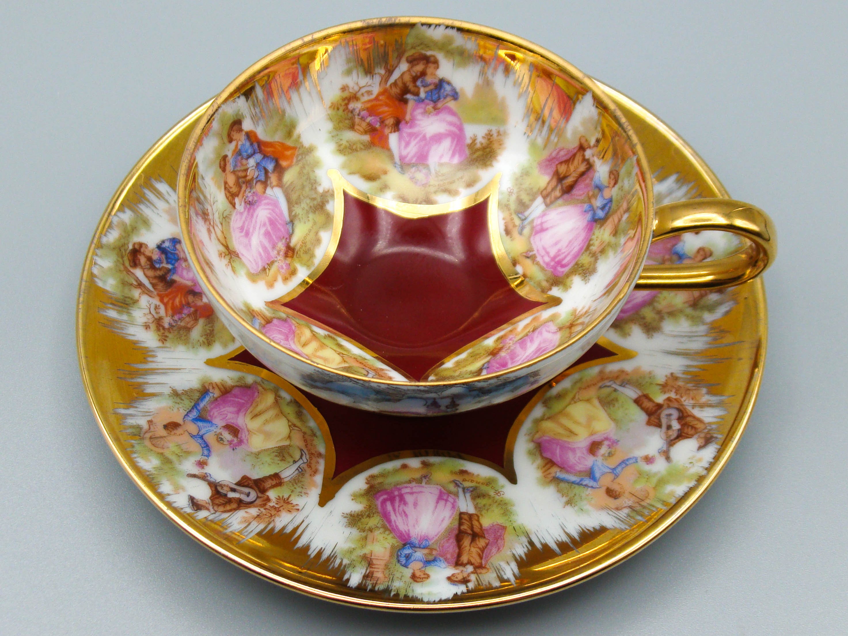 Vintage Antique Germany Bavaria Porcelain Tea Cup - Saucer and Cup Set - Kingdom of Antique Arts, Bavaria Porcelain, German Porcelain, Hantpainted Porcelain, Collecting Tea cups, Colllecting Coffee cups, Art Deco Porcelain