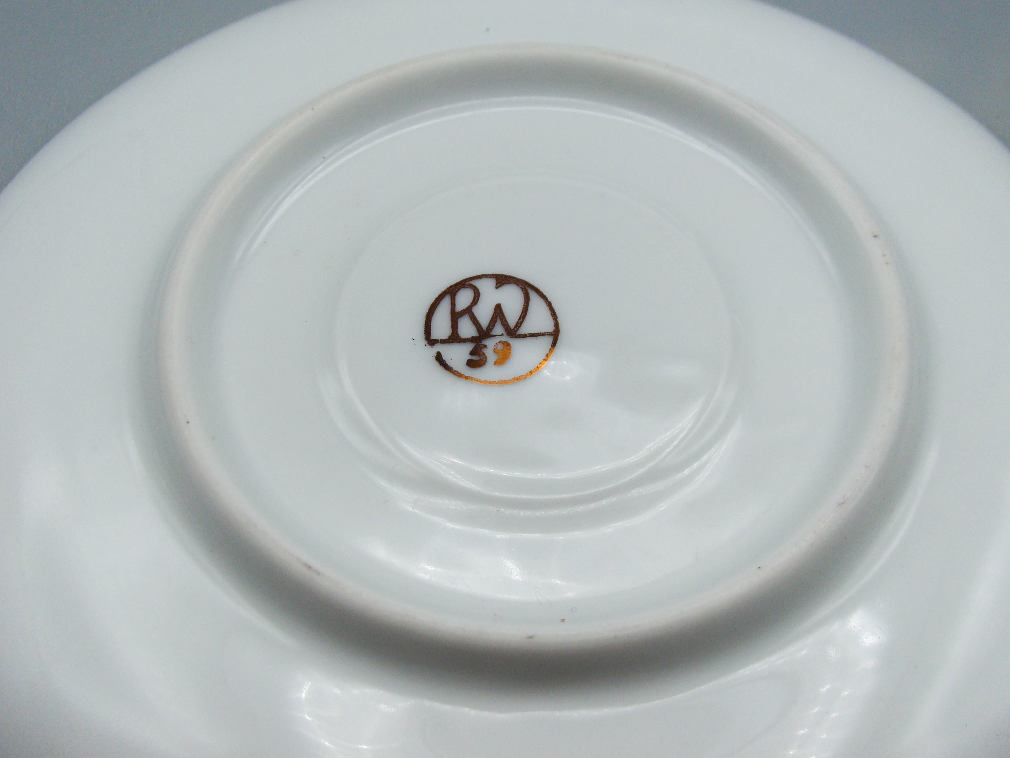 Vintage Antique Germany Bavaria Porcelain Tea Cup - Saucer and Cup Set - Kingdom of Antique Arts, Bavaria Porcelain, German Porcelain, Hantpainted Porcelain, Collecting Tea cups, Colllecting Coffee cups, Art Deco Porcelain