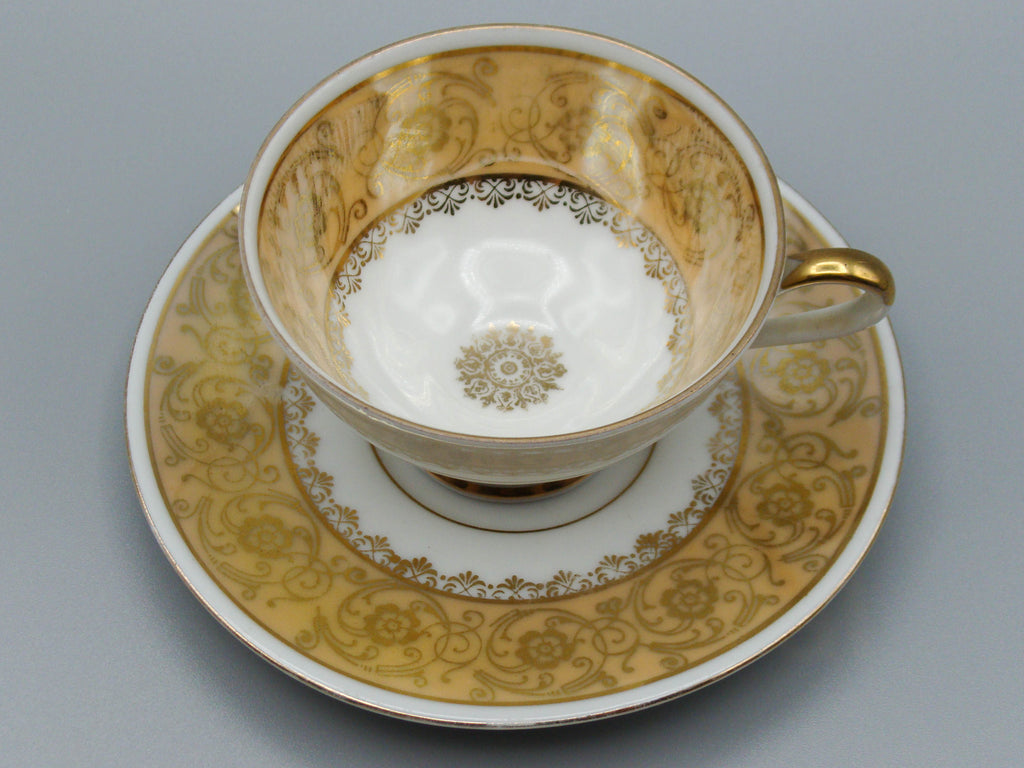 Vintage Antique Germany Bavaria Porcelain Tea Cup - Saucer and Cup Set - Kingdom of Antique Arts, Bavaria Porcelain, German Porcelain, Hantpainted Porcelain, Collecting Tea cups, Colllecting Coffee cups, Art Deco Porcelain