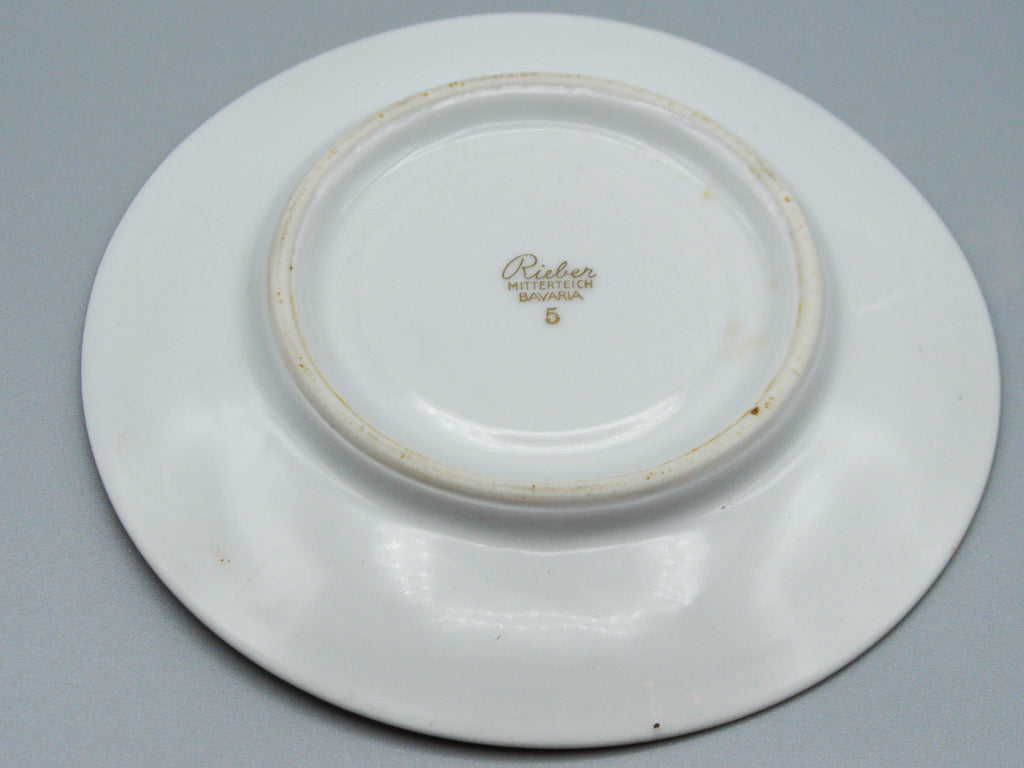 Vintage Antique Germany Bavaria Porcelain Tea Cup - Saucer and Cup Set - Kingdom of Antique Arts, Bavaria Porcelain, German Porcelain, Hantpainted Porcelain, Collecting Tea cups, Colllecting Coffee cups, Art Deco Porcelain