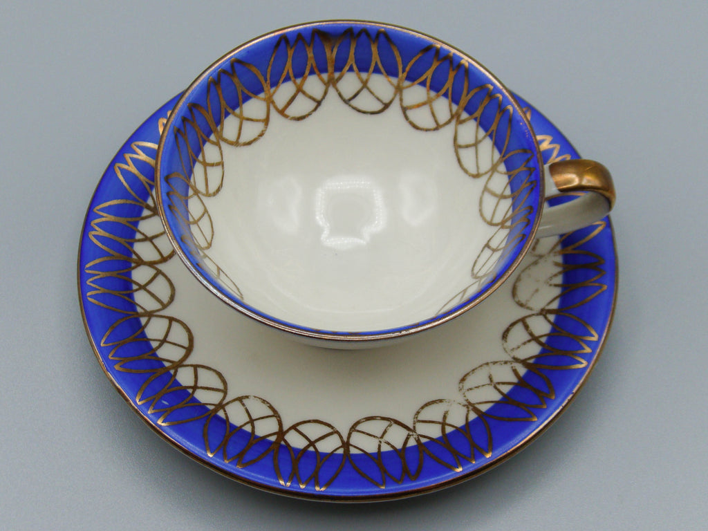Vintage Antique Germany Bavaria Porcelain Tea Cup - Saucer and Cup Set - Kingdom of Antique Arts, Bavaria Porcelain, German Porcelain, Hantpainted Porcelain, Collecting Tea cups, Colllecting Coffee cups, Art Deco Porcelain