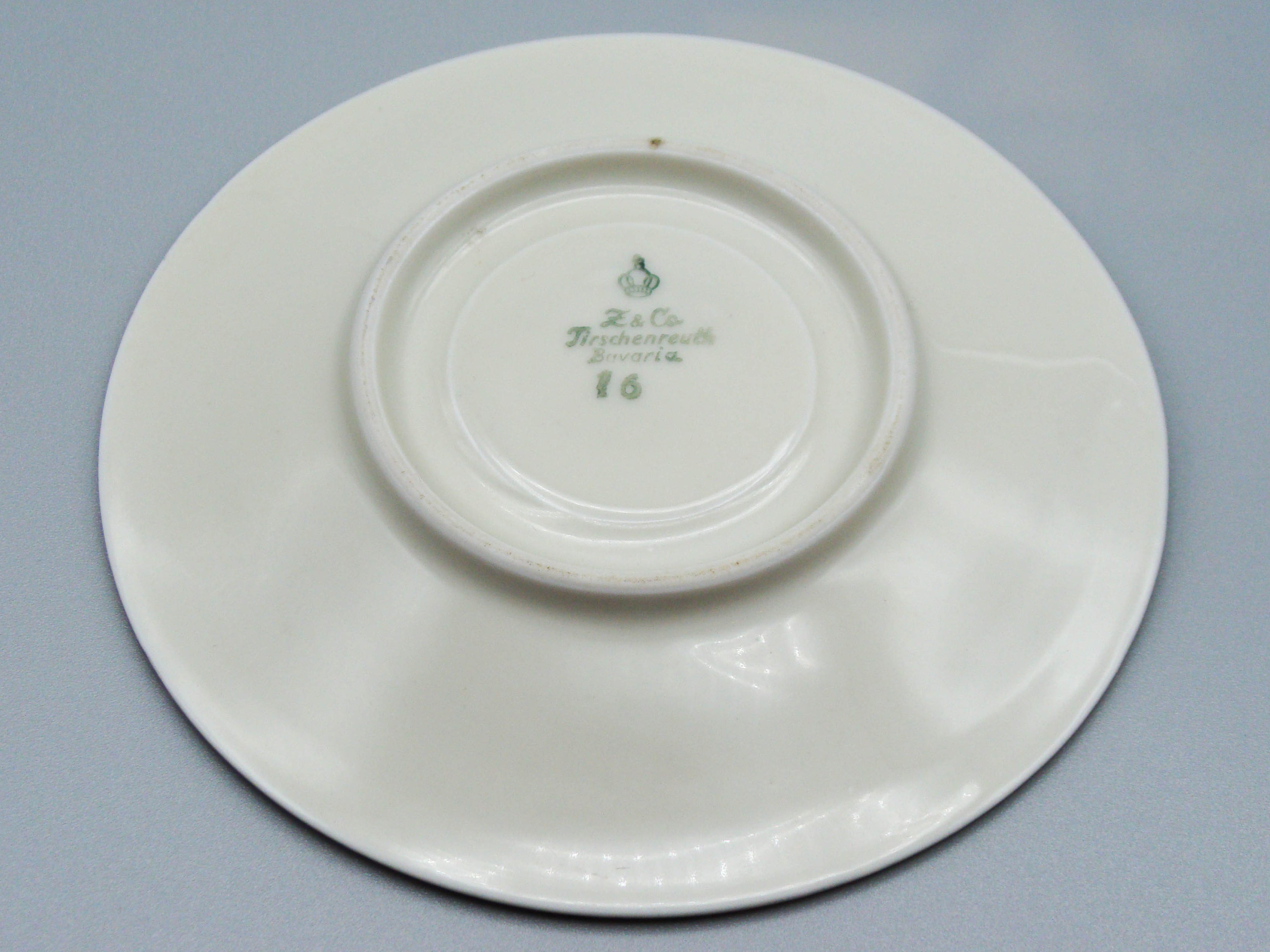 Vintage Antique Germany Bavaria Porcelain Tea Cup - Saucer and Cup Set - Kingdom of Antique Arts, Bavaria Porcelain, German Porcelain, Hantpainted Porcelain, Collecting Tea cups, Colllecting Coffee cups, Art Deco Porcelain