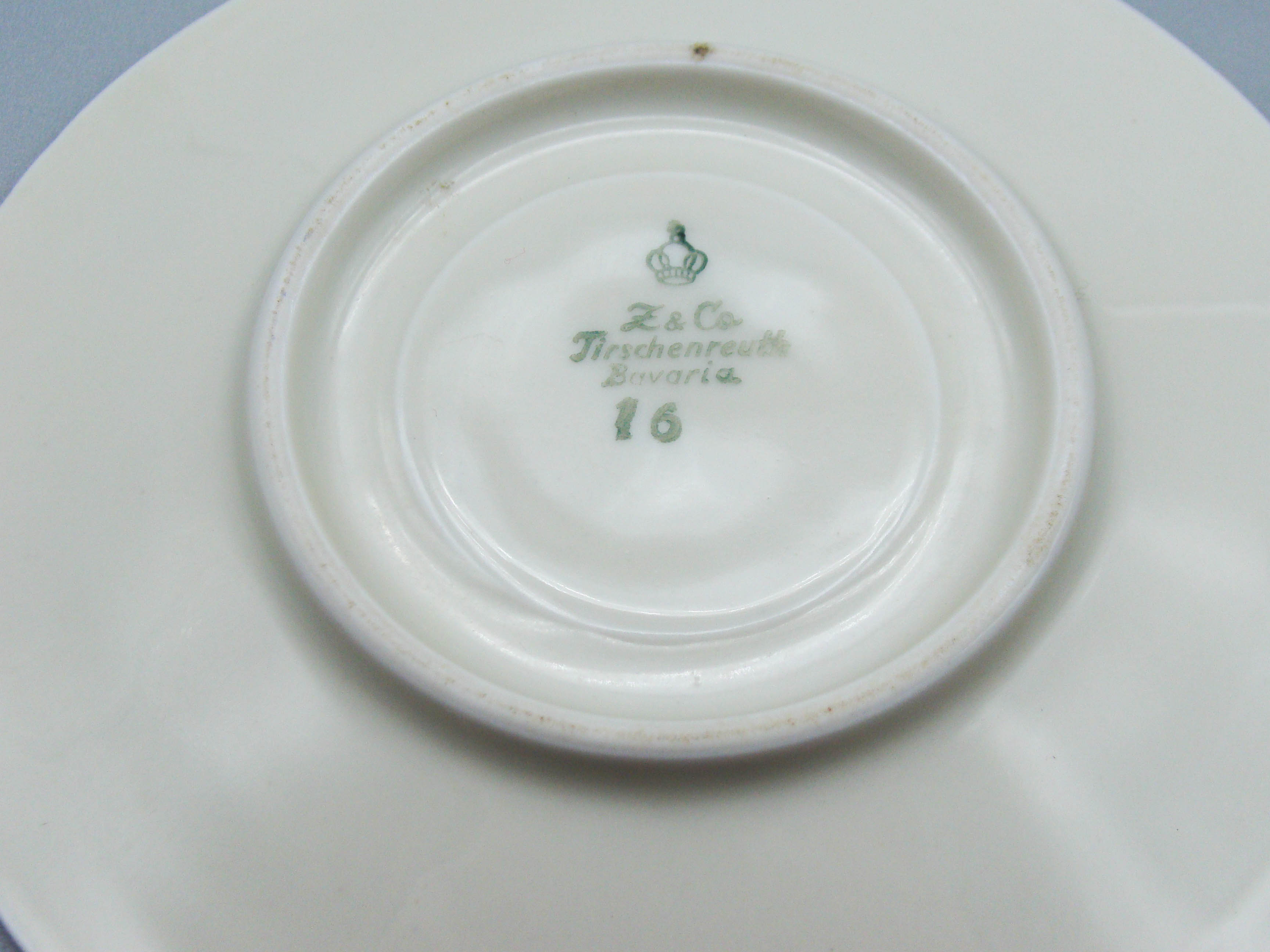 Vintage Antique Germany Bavaria Porcelain Tea Cup - Saucer and Cup Set - Kingdom of Antique Arts, Bavaria Porcelain, German Porcelain, Hantpainted Porcelain, Collecting Tea cups, Colllecting Coffee cups, Art Deco Porcelain