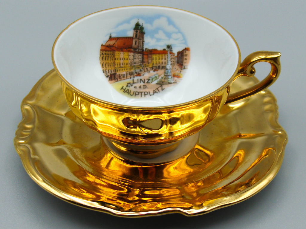 Vintage Antique Germany Bavaria Porcelain Tea Cup - Saucer and Cup Set - Kingdom of Antique Arts, Bavaria Porcelain, German Porcelain, Hantpainted Porcelain, Collecting Tea cups, Colllecting Coffee cups, Art Deco Porcelain