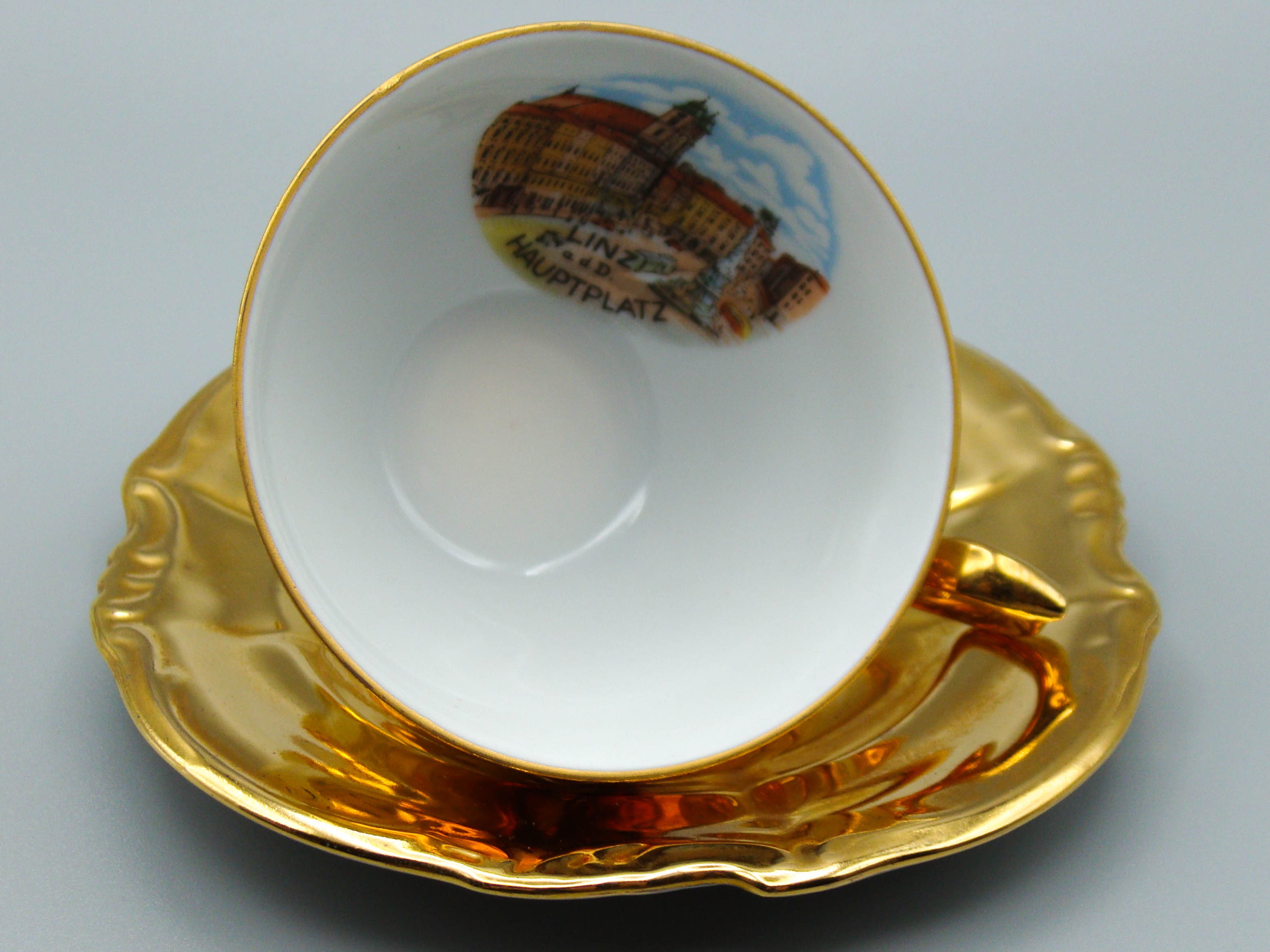 Vintage Antique Germany Bavaria Porcelain Tea Cup - Saucer and Cup Set - Kingdom of Antique Arts, Bavaria Porcelain, German Porcelain, Hantpainted Porcelain, Collecting Tea cups, Colllecting Coffee cups, Art Deco Porcelain
