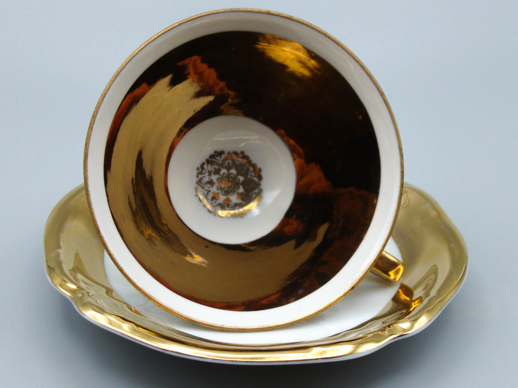 Vintage Antique Germany Bavaria Porcelain Tea Cup - Saucer and Cup Set - Kingdom of Antique Arts, Bavaria Porcelain, German Porcelain, Hantpainted Porcelain, Collecting Tea cups, Colllecting Coffee cups, Art Deco Porcelain