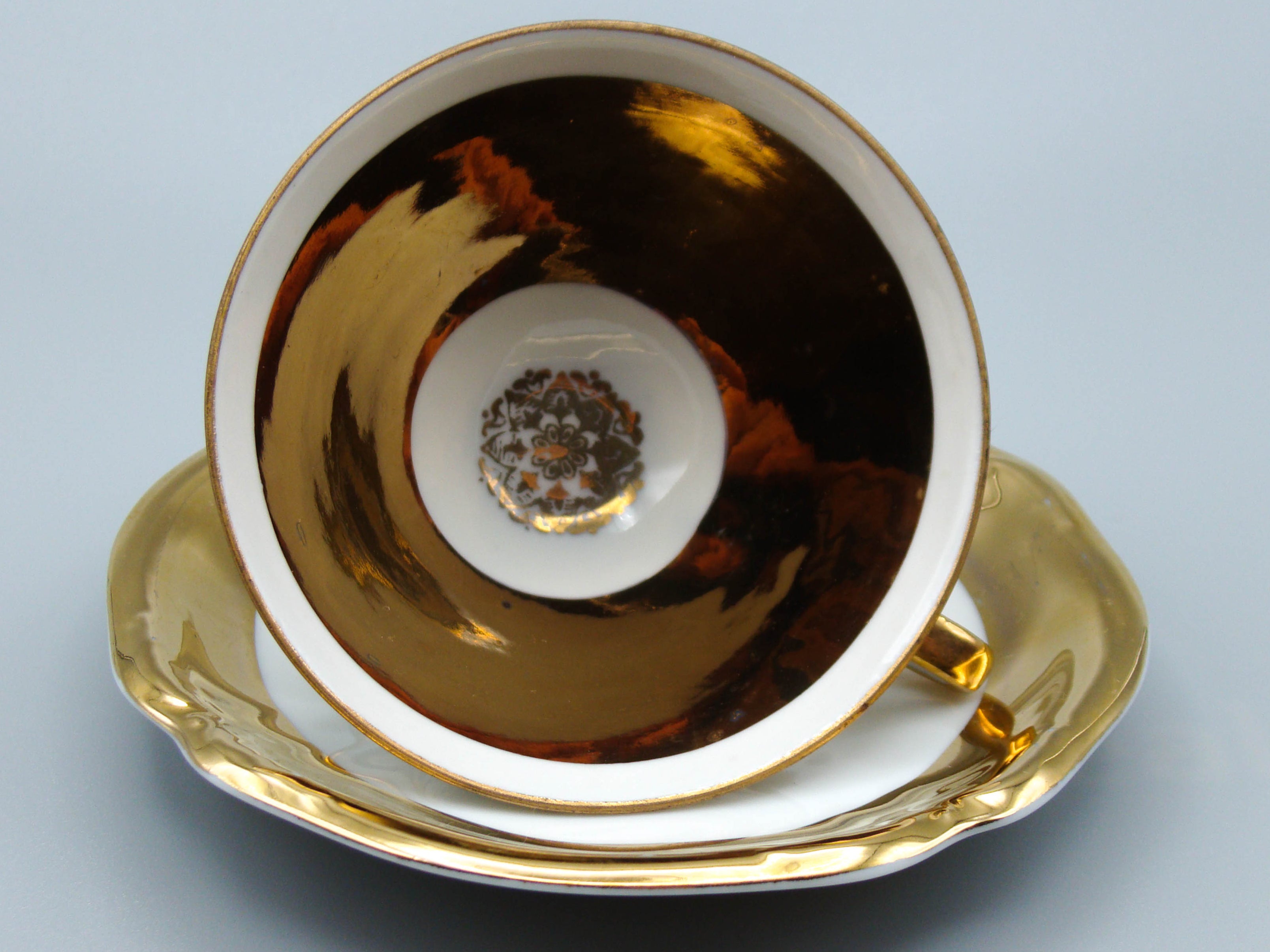 Vintage Antique Germany Bavaria Porcelain Tea Cup - Saucer and Cup Set - Kingdom of Antique Arts, Bavaria Porcelain, German Porcelain, Hantpainted Porcelain, Collecting Tea cups, Colllecting Coffee cups, Art Deco Porcelain