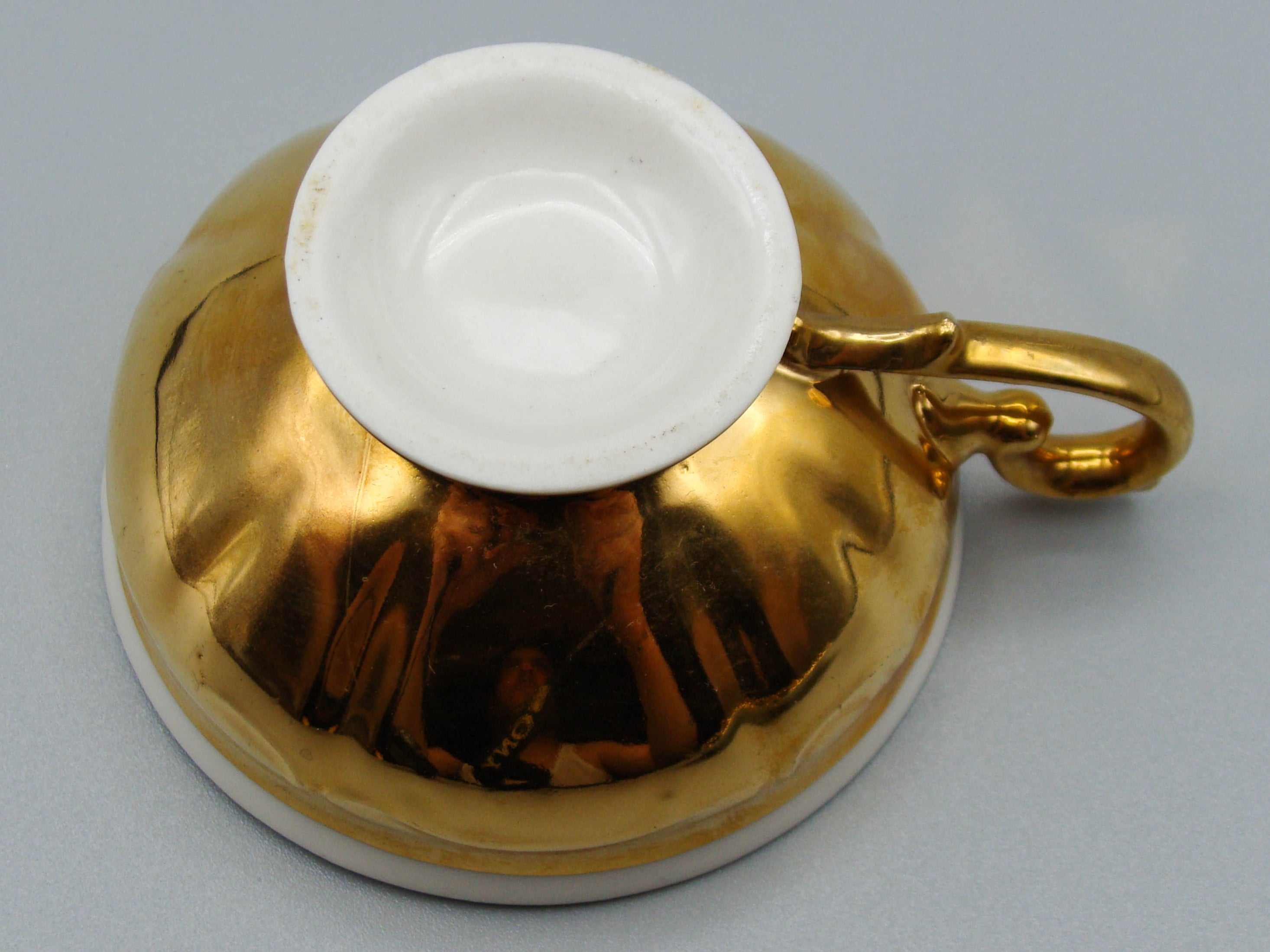 Vintage Antique Germany Bavaria Porcelain Tea Cup - Saucer and Cup Set - Kingdom of Antique Arts, Bavaria Porcelain, German Porcelain, Hantpainted Porcelain, Collecting Tea cups, Colllecting Coffee cups, Art Deco Porcelain