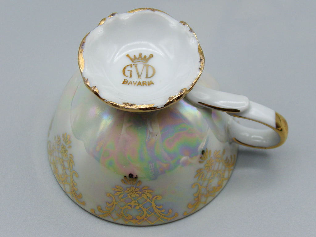 Vintage Antique Germany Bavaria Porcelain Tea Cup - Saucer and Cup Set - Kingdom of Antique Arts, Bavaria Porcelain, German Porcelain, Hantpainted Porcelain, Collecting Tea cups, Colllecting Coffee cups, Art Deco Porcelain