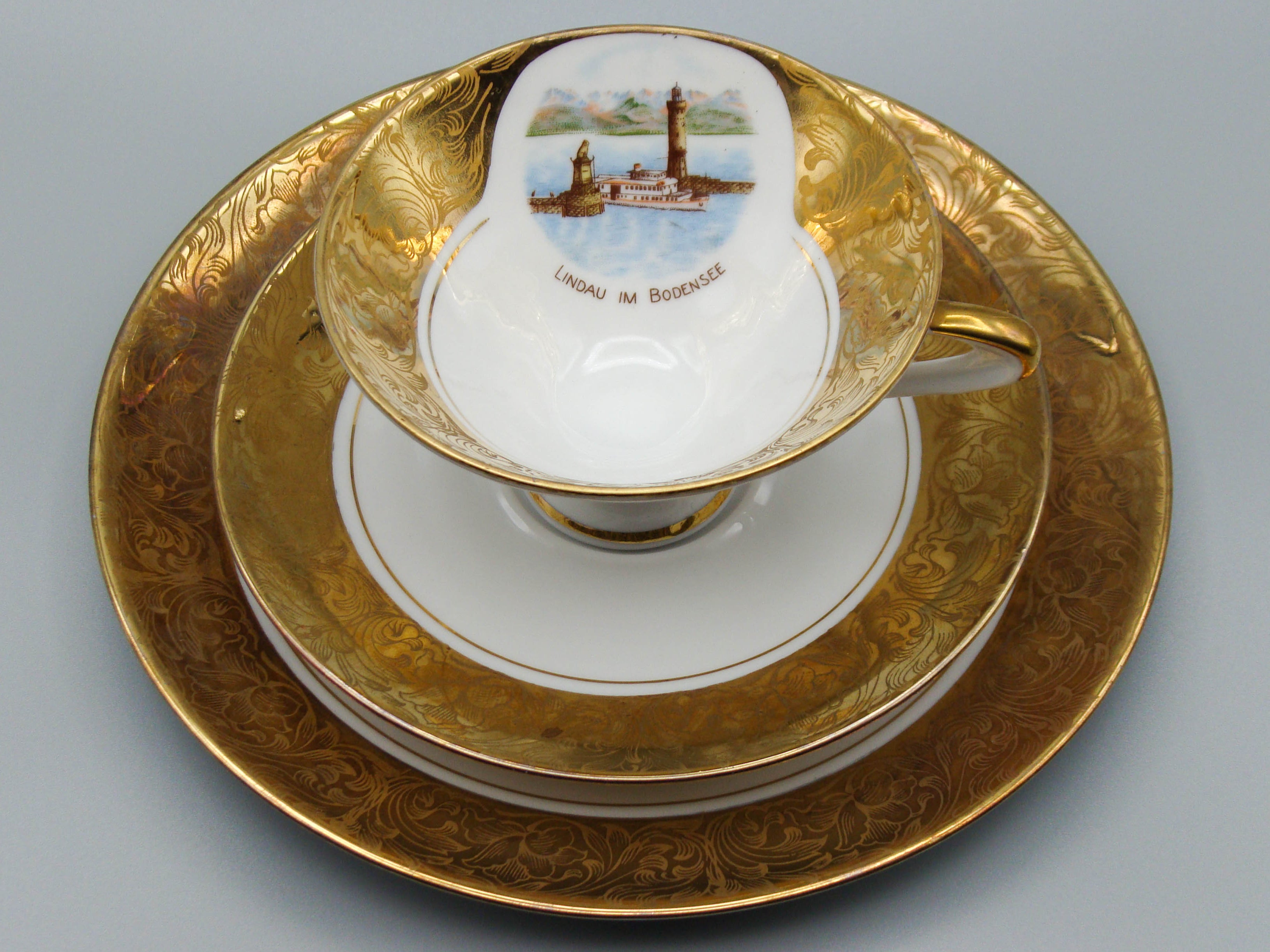 Vintage Antique Germany Bavaria Porcelain Tea Cup - Saucer and Cup Set - Kingdom of Antique Arts, Bavaria Porcelain, German Porcelain, Hantpainted Porcelain, Collecting Tea cups, Colllecting Coffee cups, Art Deco Porcelain