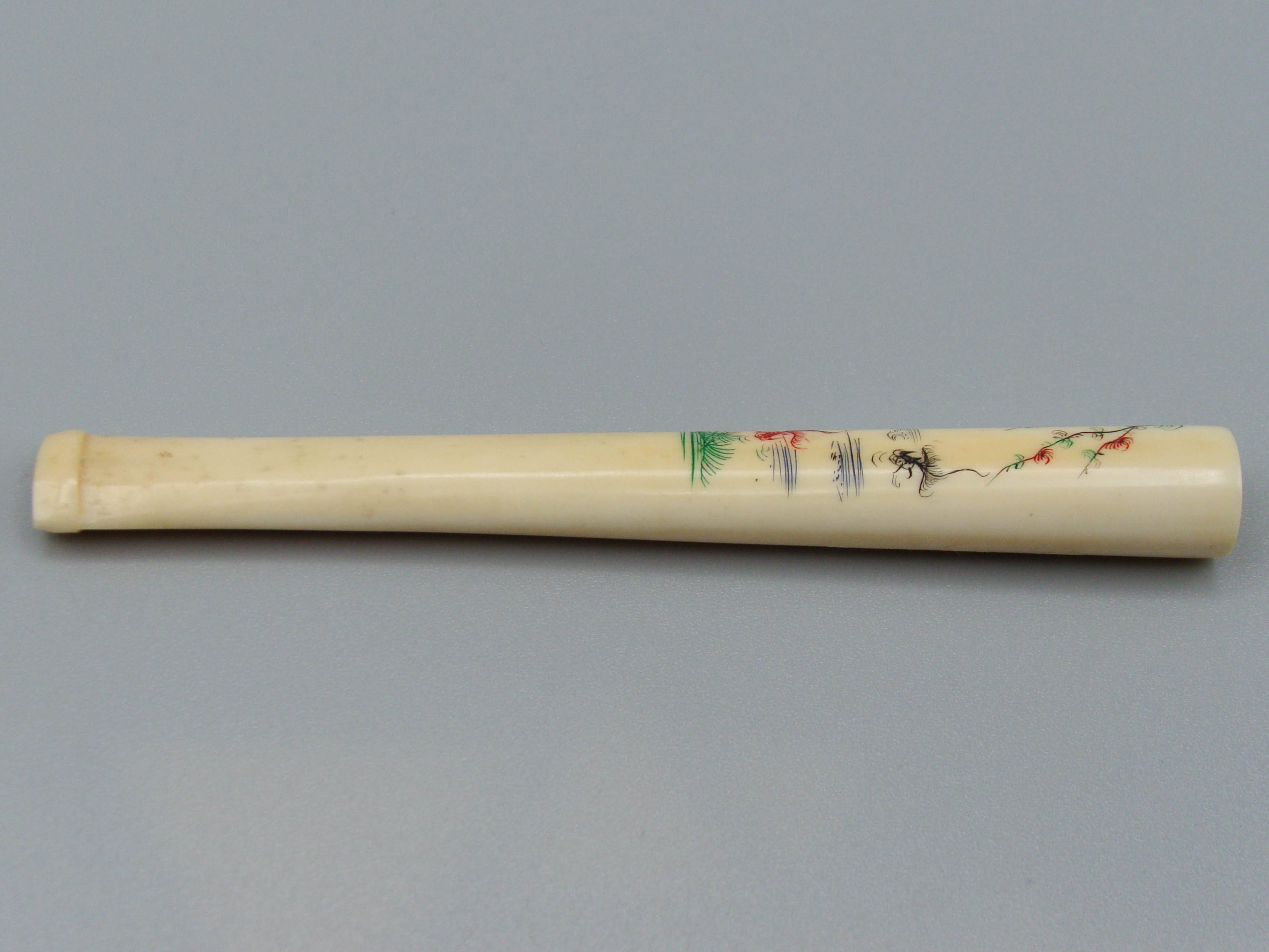 Antique Ivory, Natural Ivory, Elephant Ivory, Ivory pipe, Mediterranean Ivory, handcarved Ivory, Asien Ivory