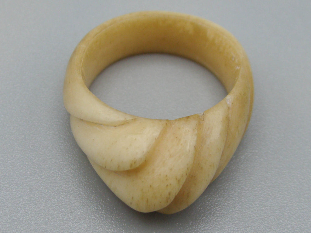 Antique Bone, Natural Bone, Bone ring, Mediterranean Bone, handcarved bone, Asien Bone