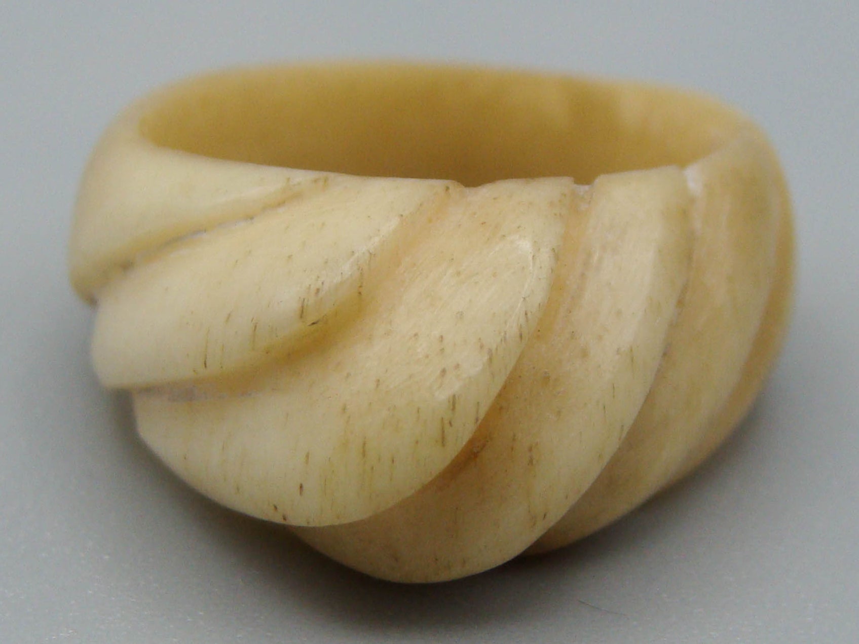 Antique Bone, Natural Bone, Bone ring, Mediterranean Bone, handcarved bone, Asien Bone