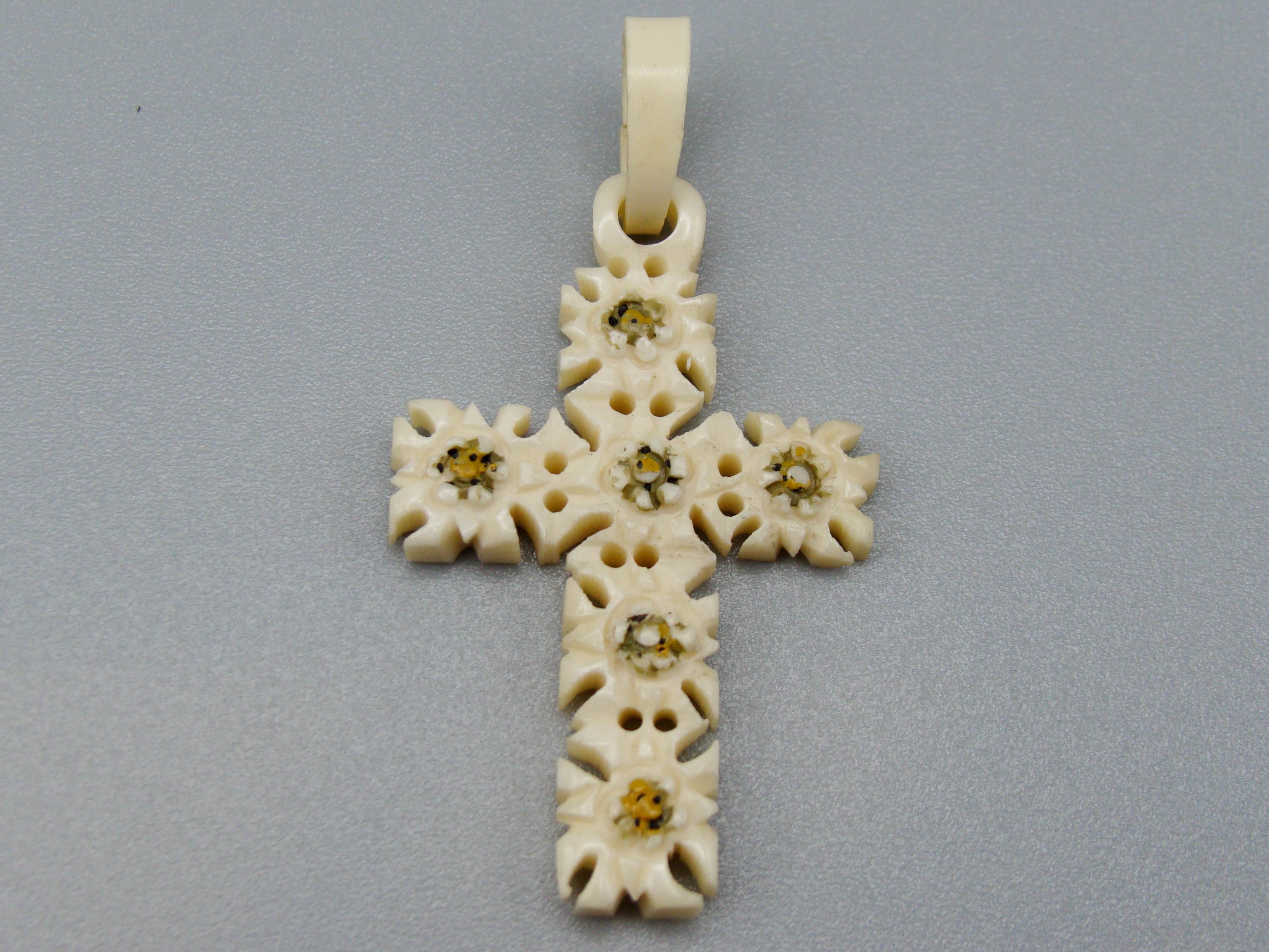 Antique Ivory, Natural Ivory, Mediterranean Ivory, handcarved Ivory, Asien Ivory, Elephant Ivory, Ivory Chain, Ivory Pendant
