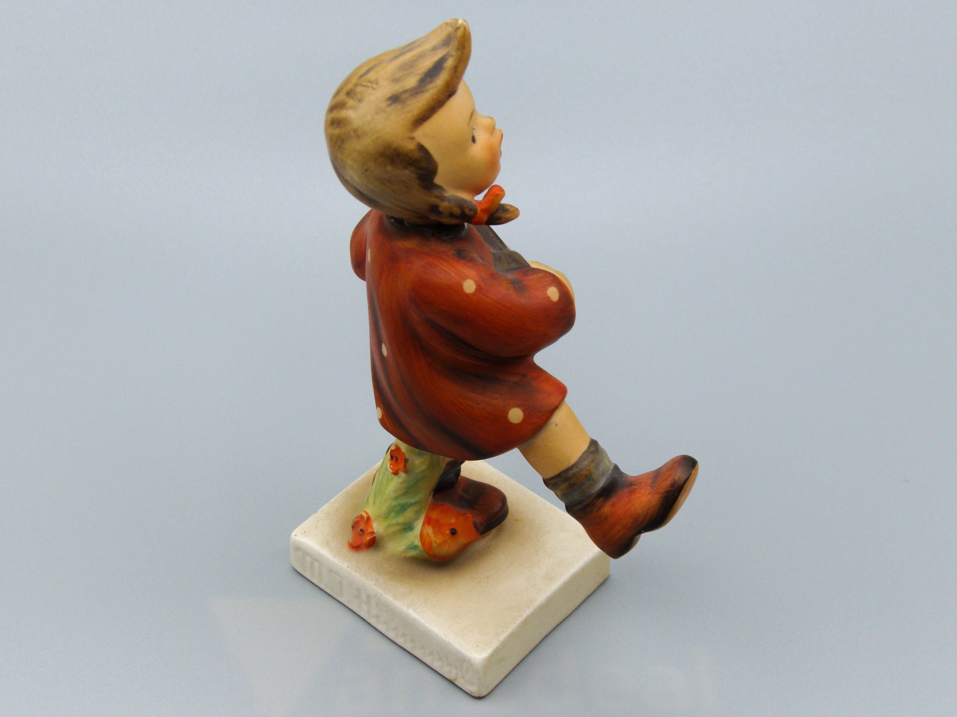 Hummel Three Angels 328 figurines, Hummel Figurines, Porcelain Figurines, Goebel Figurines, German Figurines, Collector Figurines, colored Figurines