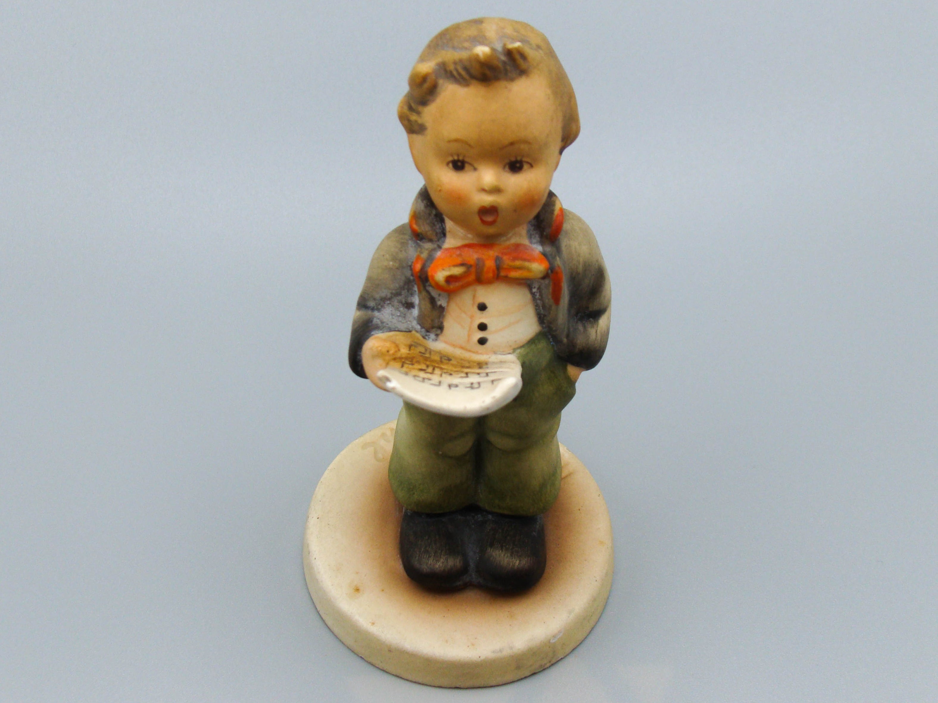 Hummel Three Angels 328 figurines, Hummel Figurines, Porcelain Figurines, Goebel Figurines, German Figurines, Collector Figurines, colored Figurines