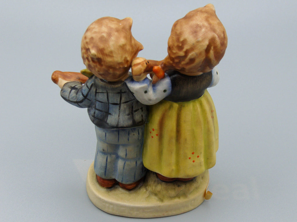 Hummel Three Angels 328 figurines, Hummel Figurines, Porcelain Figurines, Goebel Figurines, German Figurines, Collector Figurines, colored Figurines