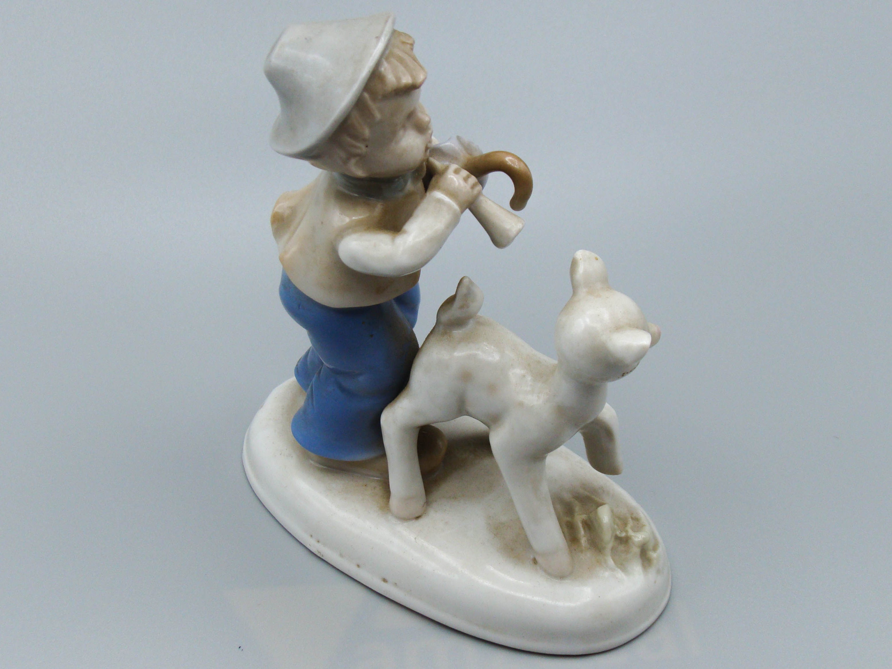 Antique European Porcelain Sculpture, European Porcelain, Porcelain Figurine, Handmade Porcelain Figurine - Kingdom of Antique Arts