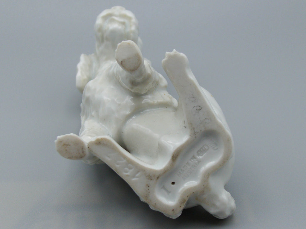 Antique European Porcelain Sculpture, European Porcelain, Porcelain Figurine, Handmade Porcelain Figurine, Augarten Porcelain, Augarten Figurines - Austrian Porcelain, Kingdom of Antique Arts, Augarten Porcelain Great Poodle, Augarten, Poodle, Dog Figurine