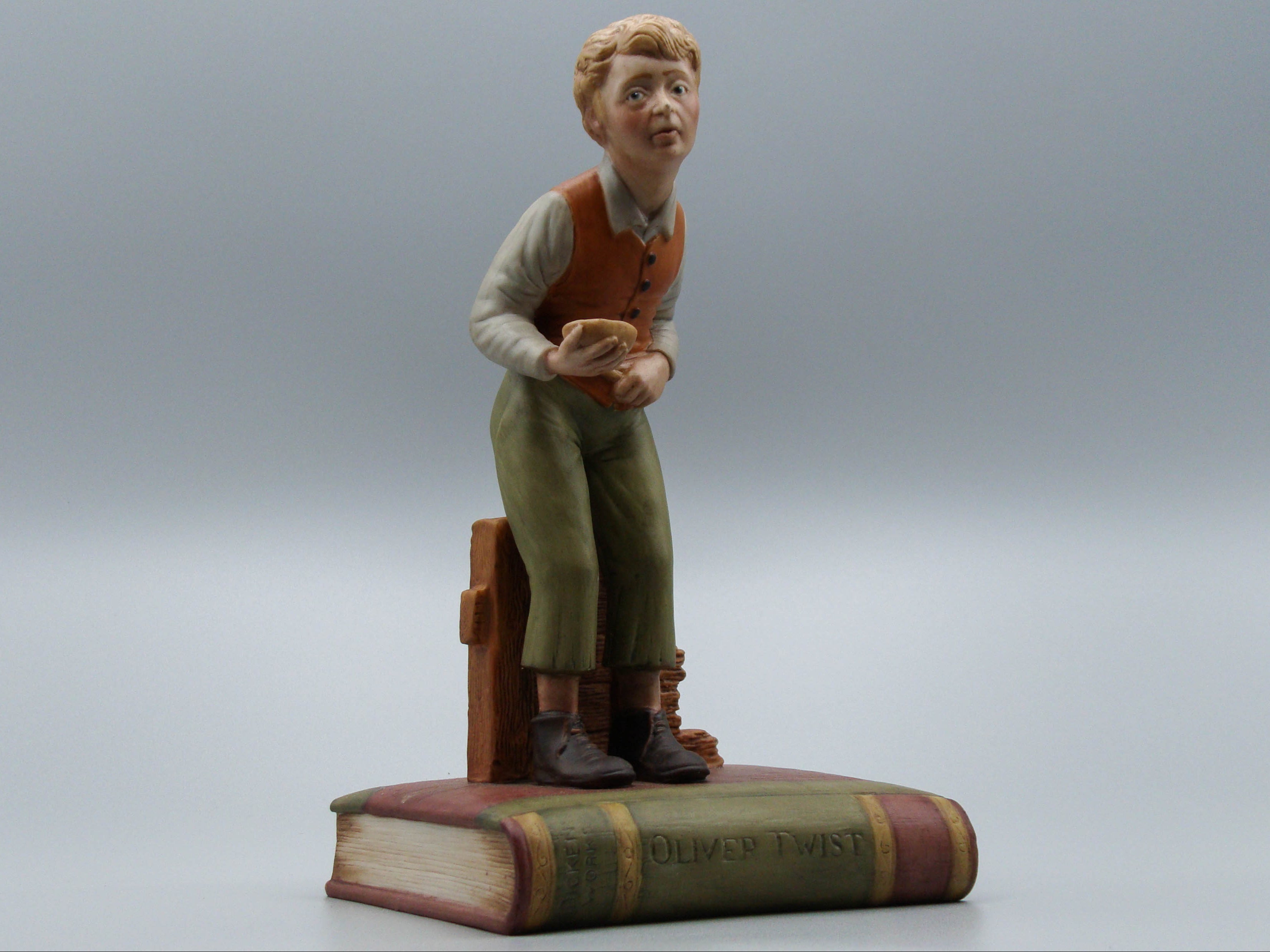 John Aynsley, 1977 Oliver Twist Porcelain, Aynsley Porcelain