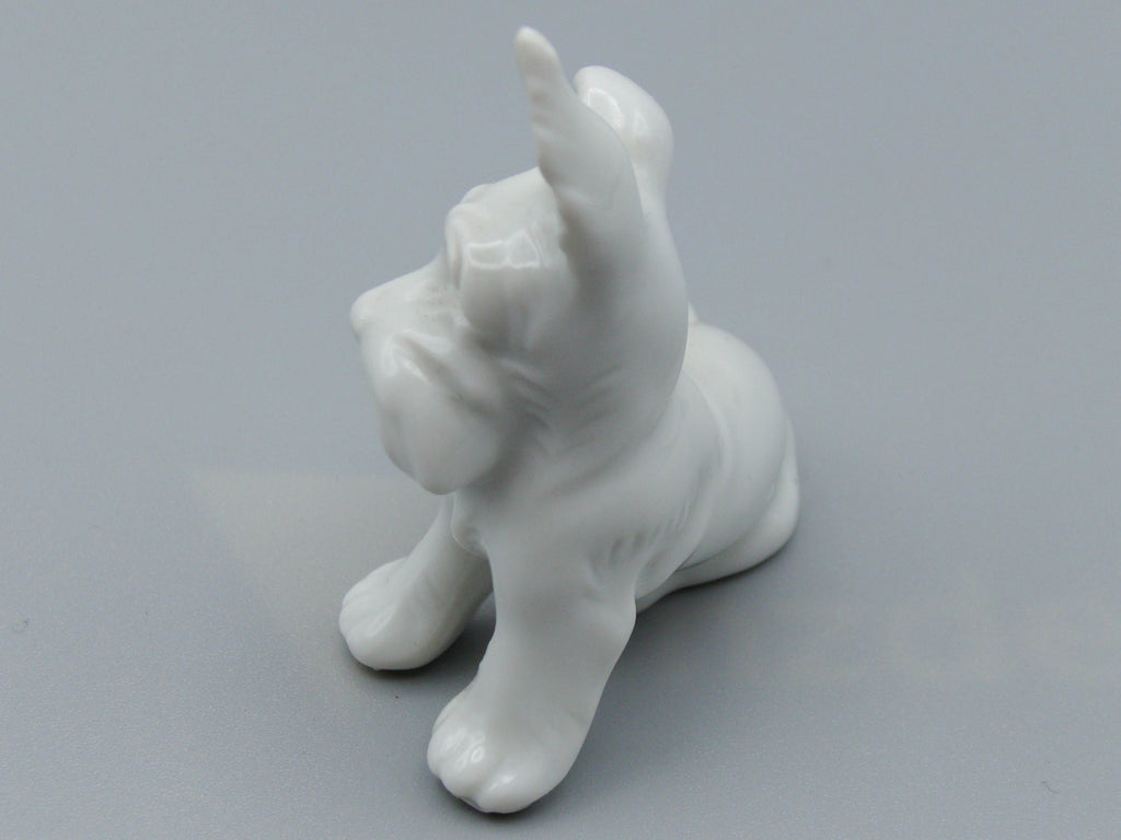 Antique European Porcelain Sculpture, European Porcelain, Porcelain Figurine, Handmade Porcelain Figurine, Augarten Porcelain, Augarten Figurines - Austrian Porcelain, Kingdom of Antique Arts, Augarten Porcelain Great Poodle, Augarten, Dog, Figurine