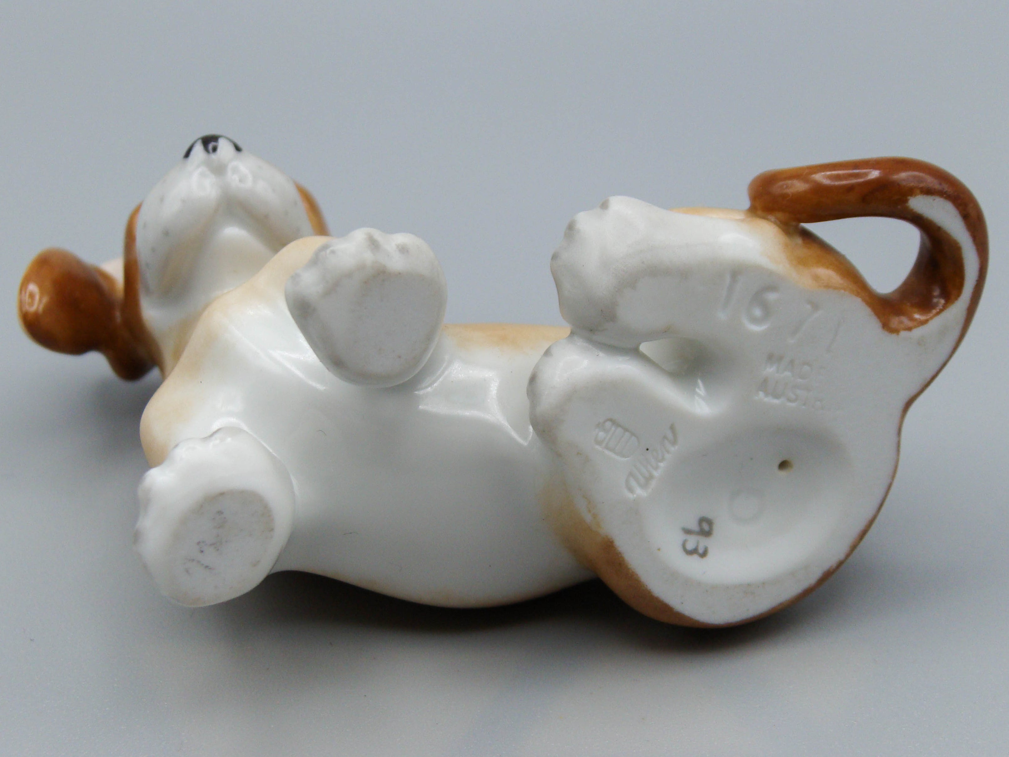 Antique European Porcelain Sculpture, European Porcelain, Porcelain Figurine, Handmade Porcelain Figurine, Augarten Porcelain, Augarten Figurines - Austrian Porcelain, Kingdom of Antique Arts, Augarten Porcelain Great Poodle, Augarten, dog, Figurine