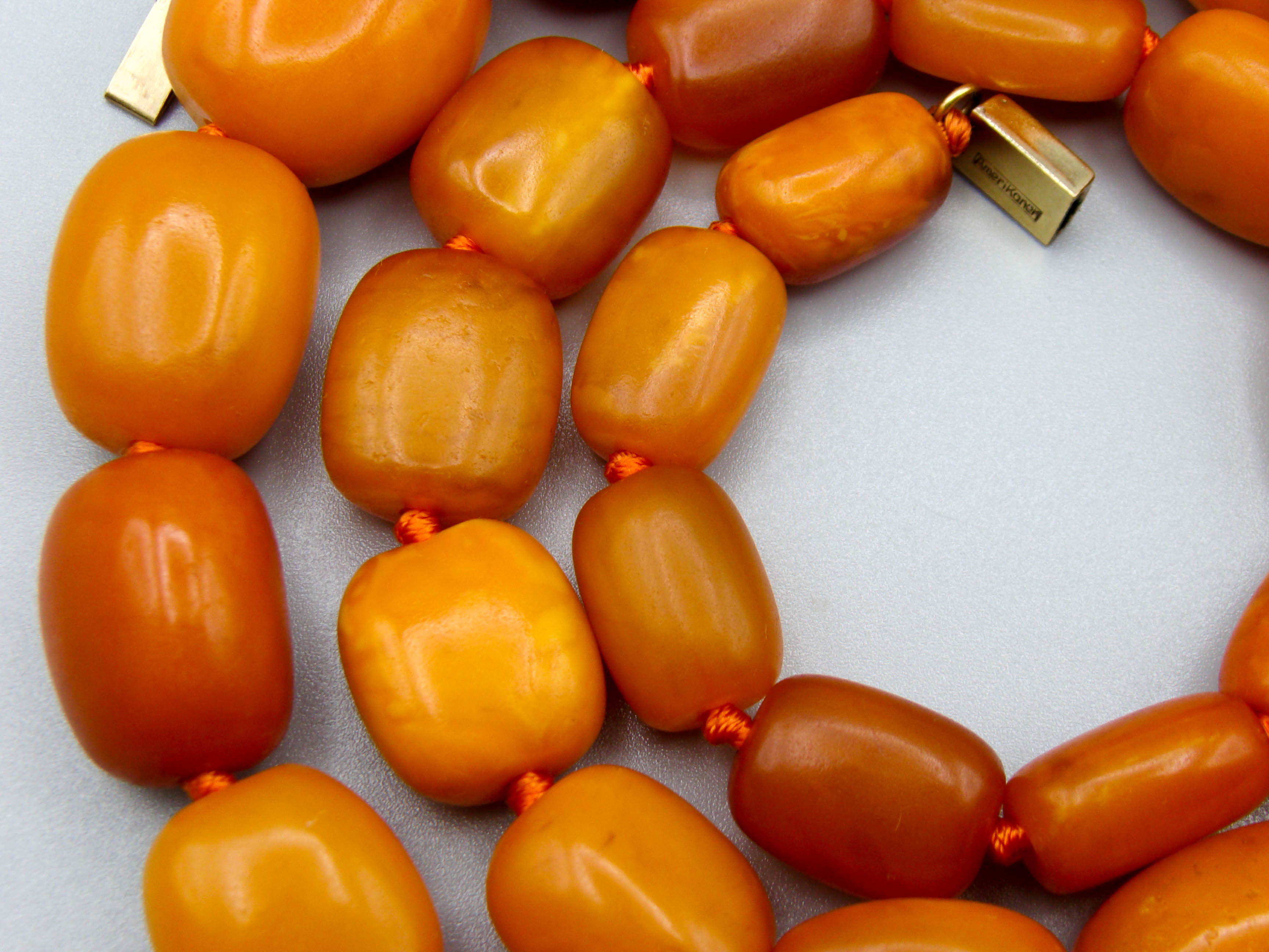 baltic amber, amber, antique, amber beads, egg Yolk, amber chain, Rosary beads, مسبحة, Masbaha, Muslim prayer beads حبيت الدورة ,العنبر الهندى