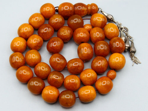 baltic amber, amber, antique, amber beads, egg Yolk, amber chain, Rosary beads, مسبحة, Masbaha, Muslim prayer beads حبيت الدورة ,العنبر الهندى, عنبر منماش
