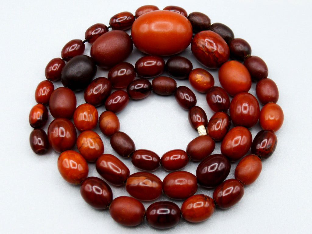 baltic amber, amber, antique, amber beads, egg Yolk, amber chain, Rosary beads, مسبحة, Masbaha, Muslim prayer beads حبيت الدورة ,العنبر الهندى