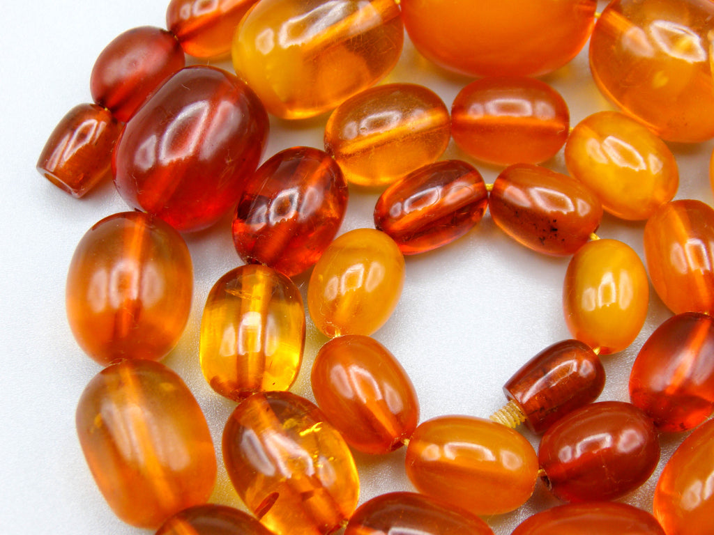 baltic amber, amber, antique, amber beads, egg Yolk, amber chain, Rosary beads, مسبحة, Masbaha, Muslim prayer beads حبيت الدورة ,العنبر الهندى
