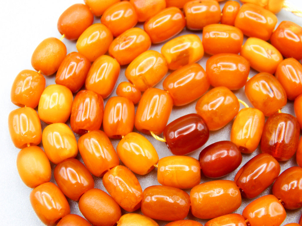 baltic amber, amber, antique, amber beads, egg Yolk, amber chain, Rosary beads, مسبحة, Masbaha, Muslim prayer beads حبيت الدورة ,العنبر الهندى