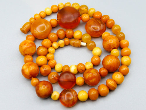 baltic amber, amber, antique, amber beads, egg Yolk, amber chain, Rosary beads, مسبحة, Masbaha, Muslim prayer beads حبيت الدورة ,العنبر الهندى