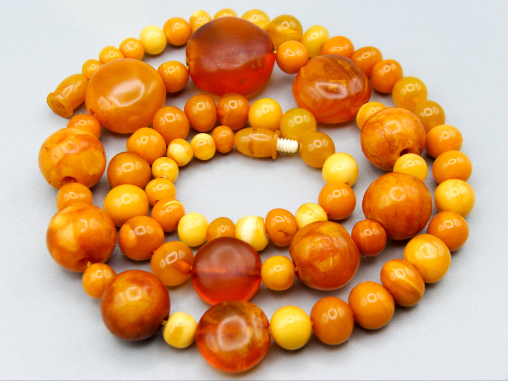 baltic amber, amber, antique, amber beads, egg Yolk, amber chain, Rosary beads, مسبحة, Masbaha, Muslim prayer beads حبيت الدورة ,العنبر الهندى