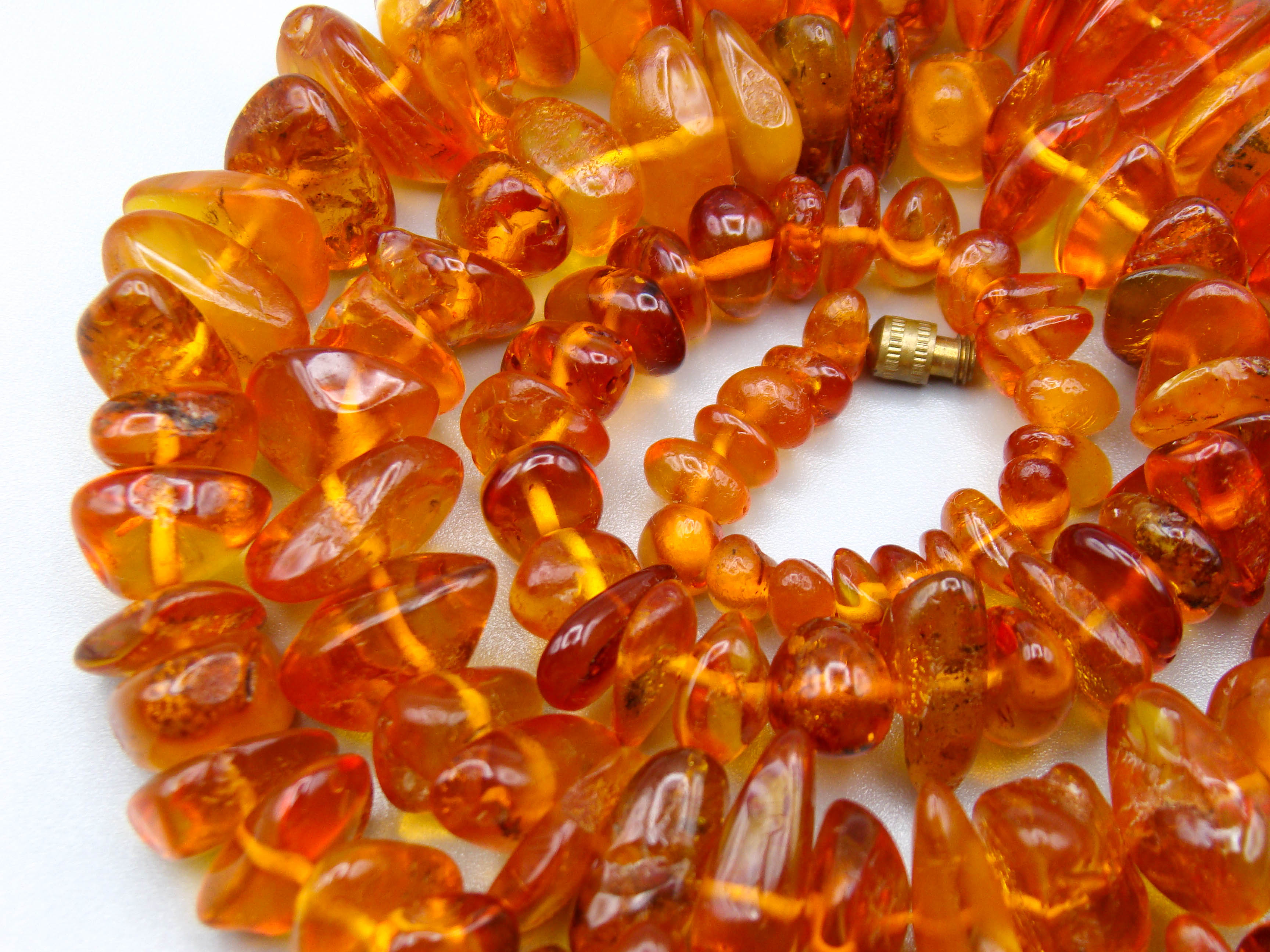 baltic amber, amber, antique, amber beads, Rosary beads, amber chain, مسبحة, Masbaha, Muslim prayer beads حبيت الدورة ,العنبر الهندى
