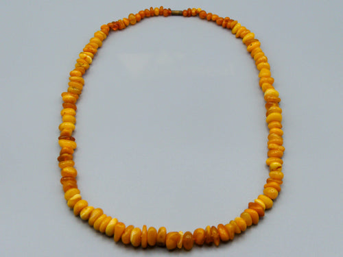 baltic amber, amber, antique, amber beads, egg Yolk, amber chain, Rosary beads, مسبحة, Masbaha, Muslim prayer beads حبيت الدورة ,العنبر الهندى