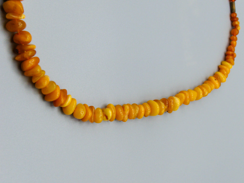 baltic amber, amber, antique, amber beads, egg Yolk, amber chain, Rosary beads, مسبحة, Masbaha, Muslim prayer beads حبيت الدورة ,العنبر الهندى