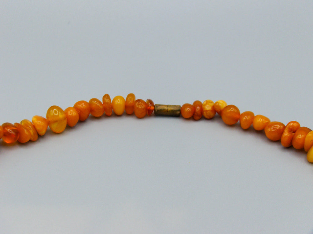 baltic amber, amber, antique, amber beads, egg Yolk, amber chain, Rosary beads, مسبحة, Masbaha, Muslim prayer beads حبيت الدورة ,العنبر الهندى