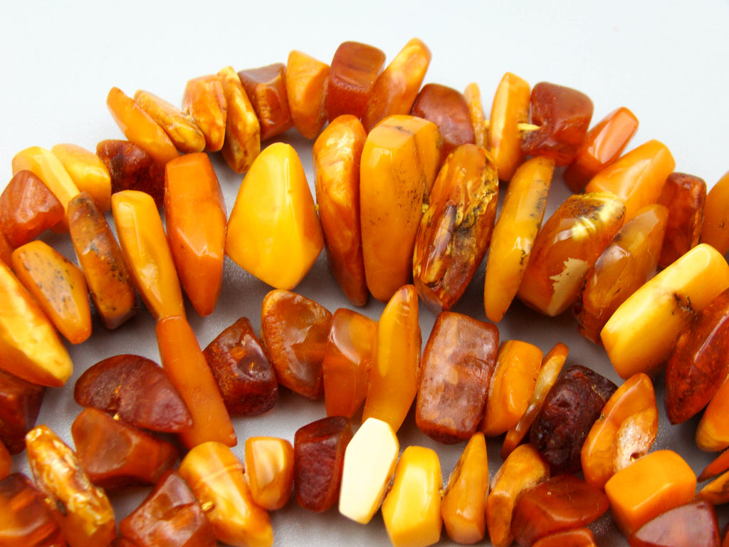 baltic amber, amber, antique, amber beads, egg Yolk, amber chain, Rosary beads, مسبحة, Masbaha, Muslim prayer beads حبيت الدورة ,العنبر الهندى