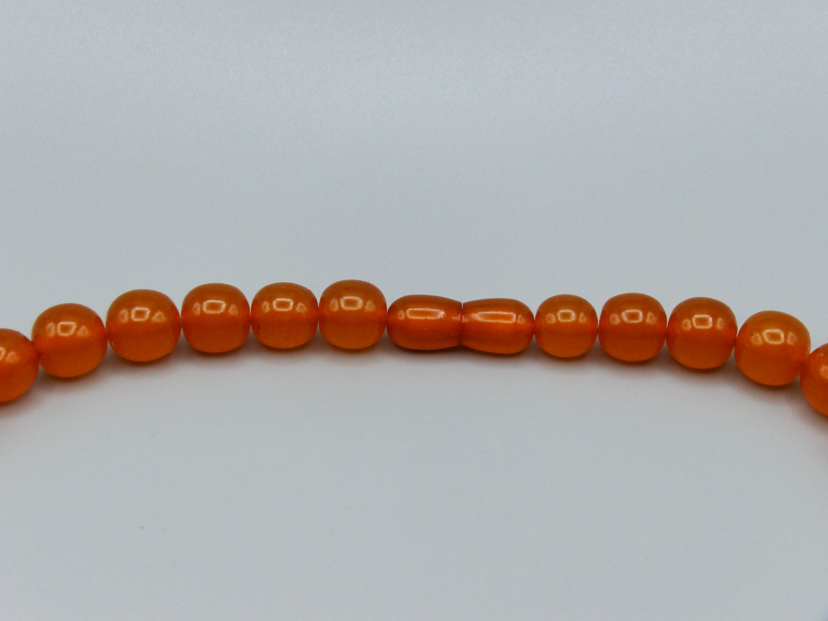 baltic amber, amber, antique, amber beads, amber chain, Rosary beads, مسبحة, Masbaha, Muslim prayer beads حبيت الدورة ,العنبر الهندى